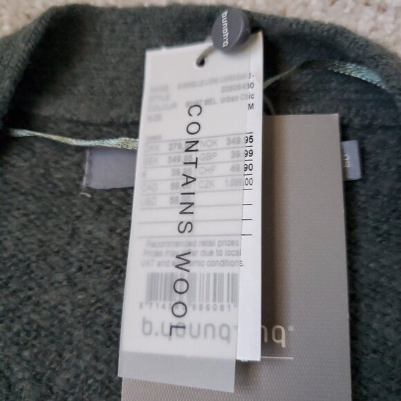 NWT B. Young Long Grey Cardigan Size Medium with Pockets - Picture 13 of 13